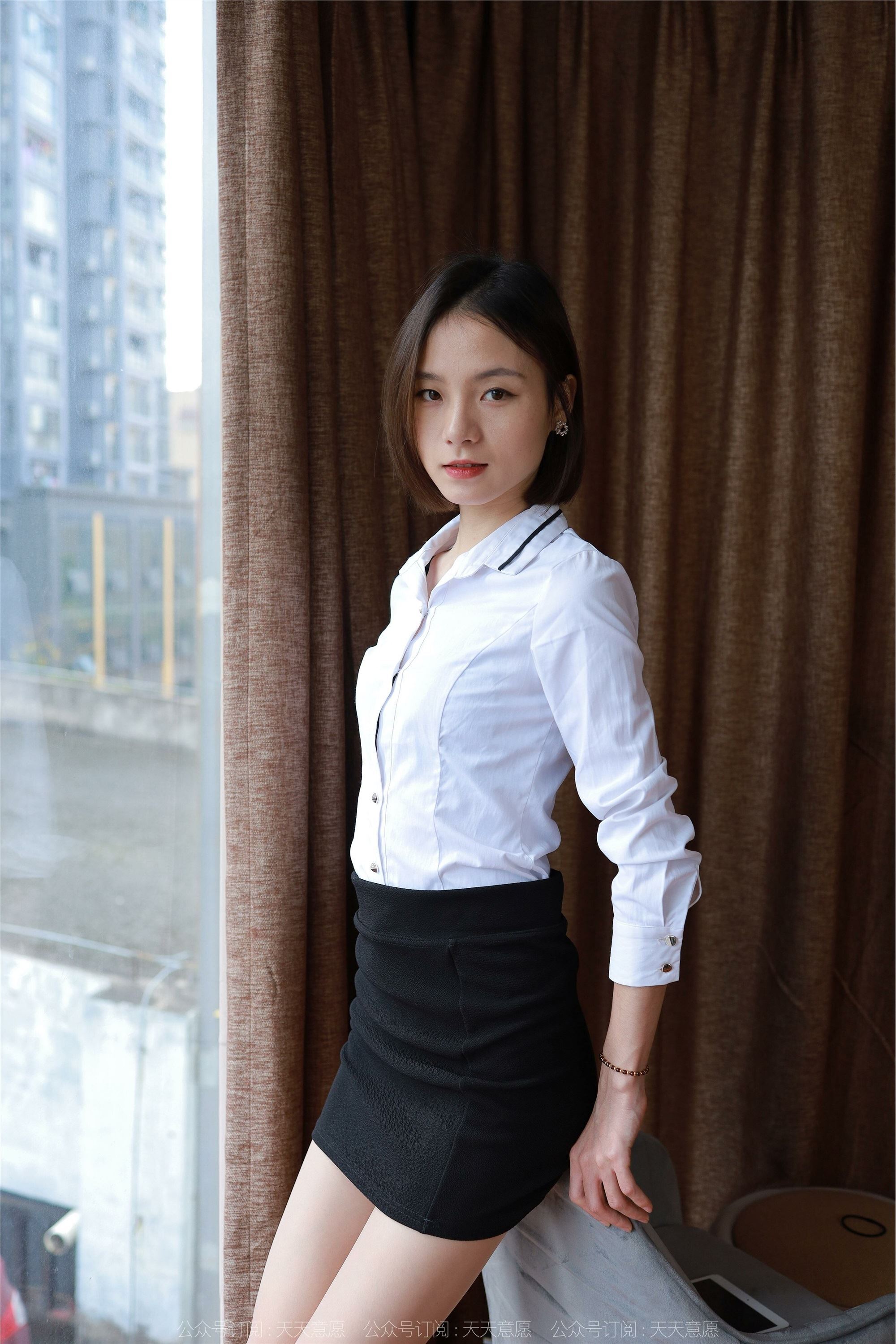 IESS异思趣向  2022.01.07 丝享家983：小六《短发配短裙》